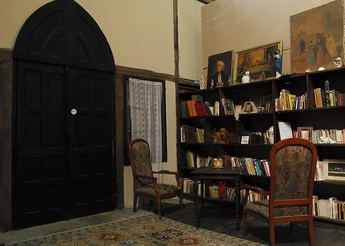 Chapelle Des Ursulines Inn *